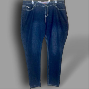 Red Rivet Women’s Straight Leg Jeans Size 22